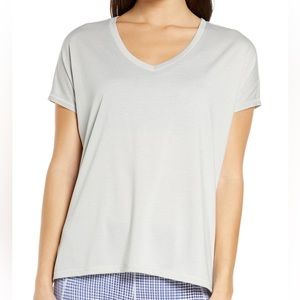 Sweaty Betty Boyfriend V Neck T-Shirt Shirt Small Gray Short Sleeve New